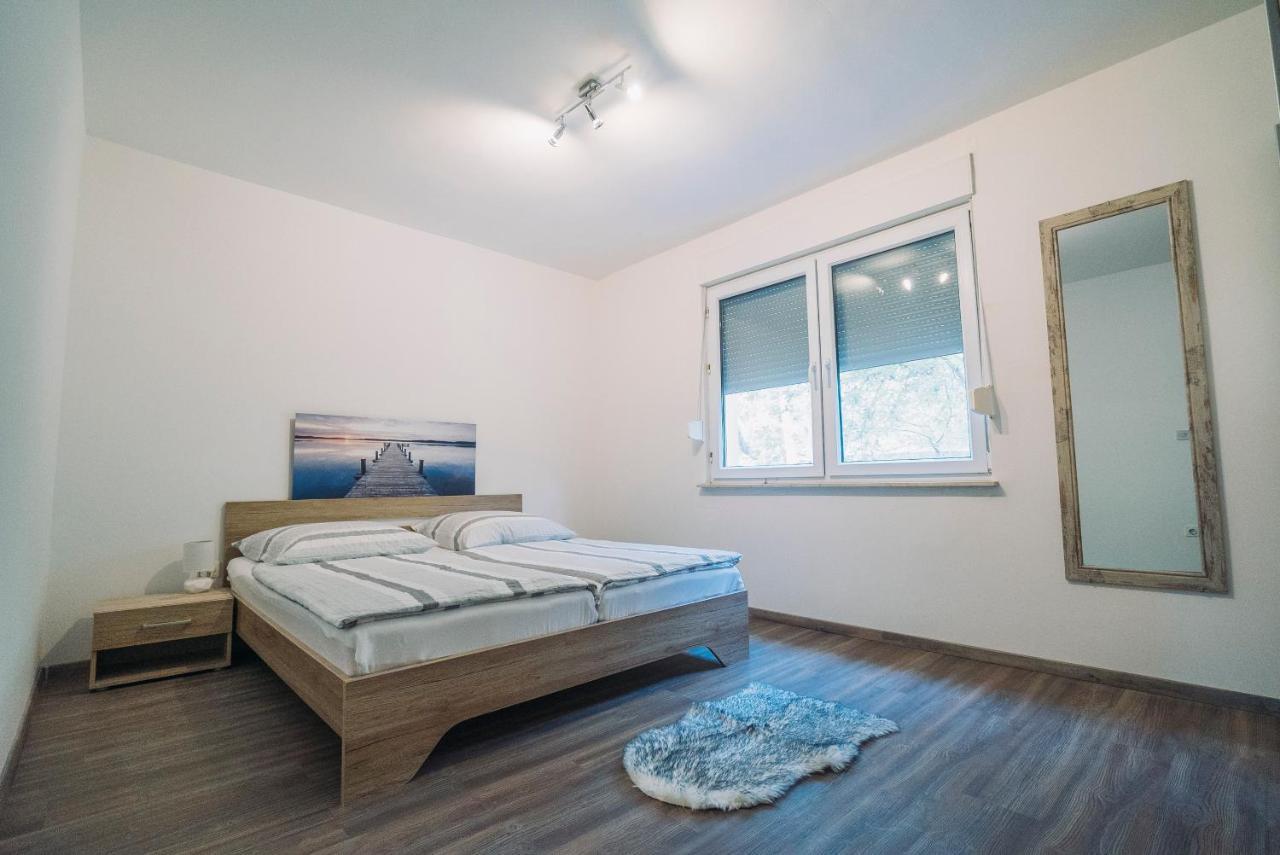 Apartmani Josip Подстрана Екстер'єр фото